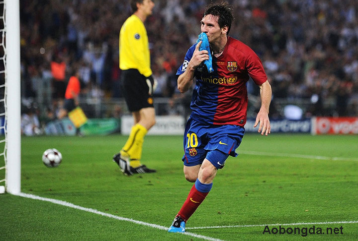 Tổng hợp những mẫu giày Messi yêu thích nhất 2