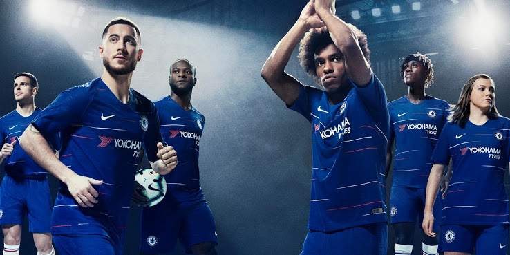 Tuyển tập áo đấu câu lạc bộ Chelsea trong các mùa giải gần đây 6