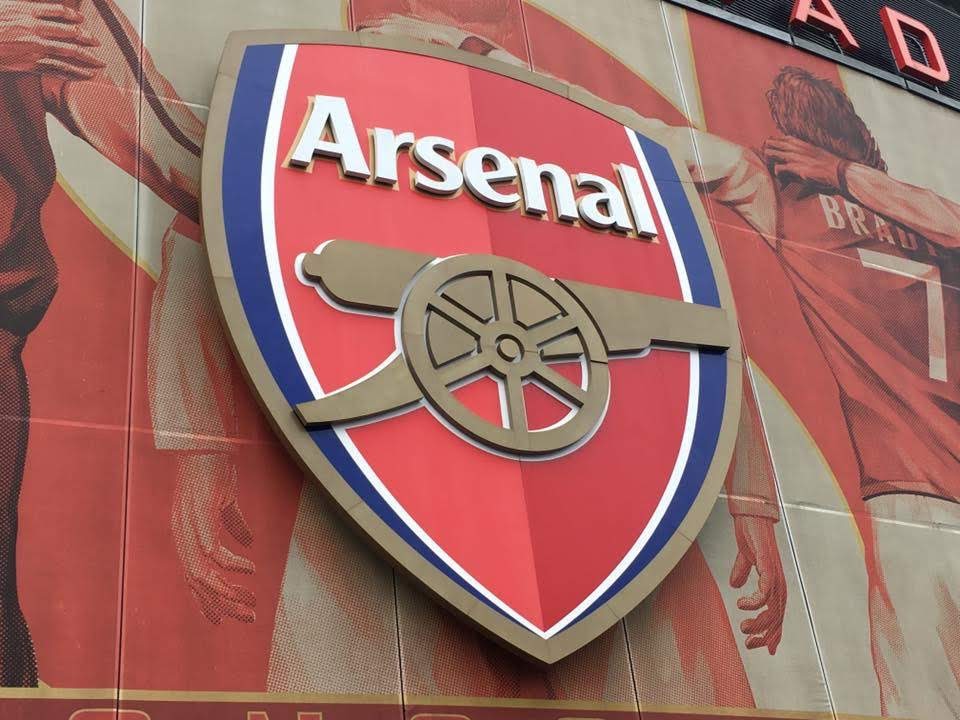 Tuyển tập áo đấu của CLB Arsenal trong các mùa giải gần đây 1