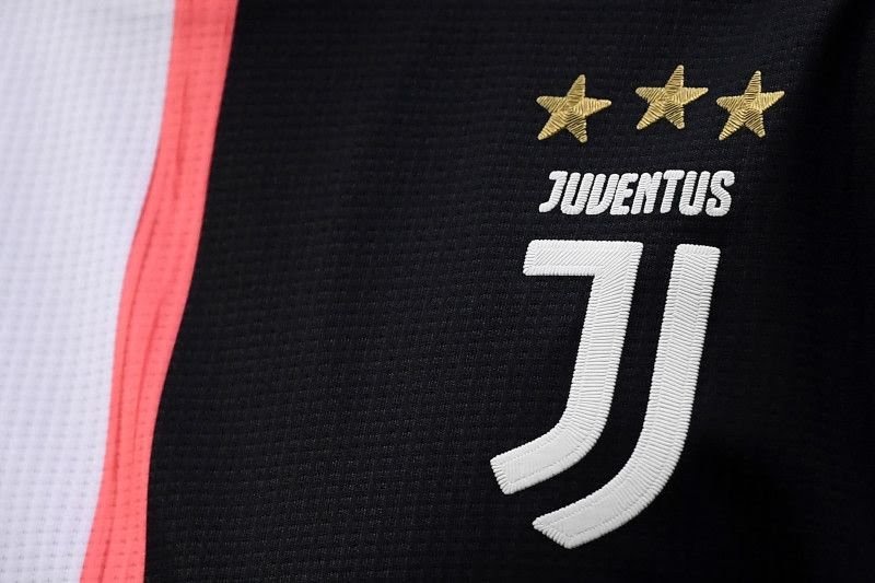 Tuyển tập áo đấu của CLB Juventus trong các mùa giải gần đây 1