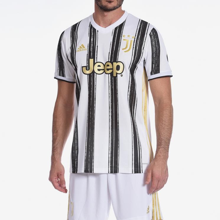 Tuyển tập áo đấu của CLB Juventus trong các mùa giải gần đây 12