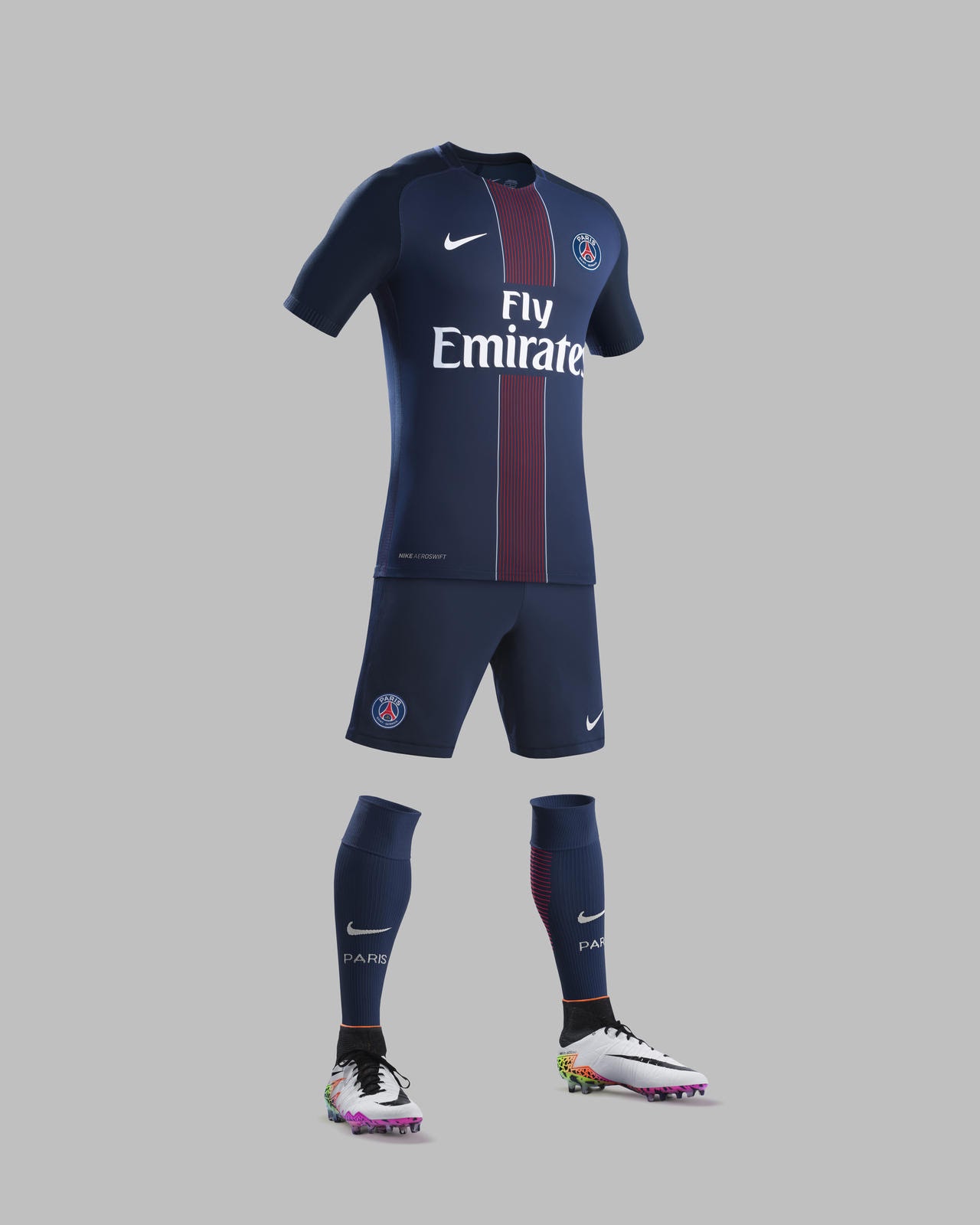 Tuyển tập áo đấu của CLB Paris Saint Germain qua các mùa giải 1