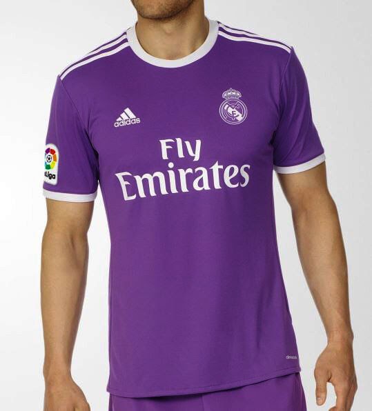 Tuyển tập áo đấu của CLB Real Madrid trong các mùa giải gần đây 5