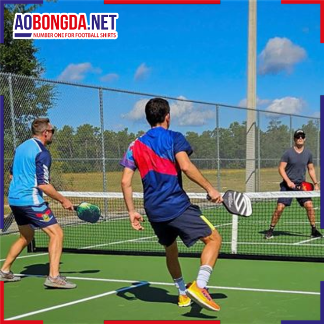 Pickleball Là Gì? Lịch Sử, Luật Chơi, Cách Chơi Pickleball Chuẩn Nhất Cho Người Mới Tập