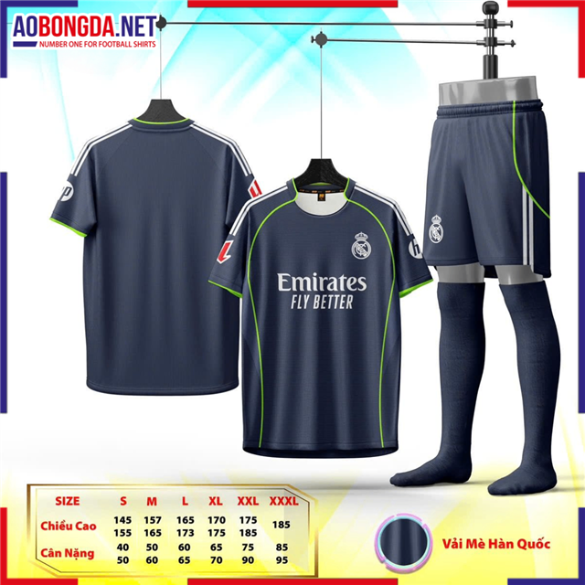 Áo Bóng Đá Câu Lạc Bộ Real Madrid Xanh Đen Viền Chuối 2025-2026