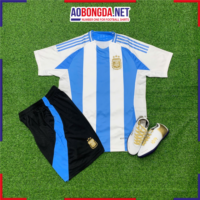 Áo Bóng Đá ĐT Argentina Trắng Sọc Xanh Đậm 2024 - 2025