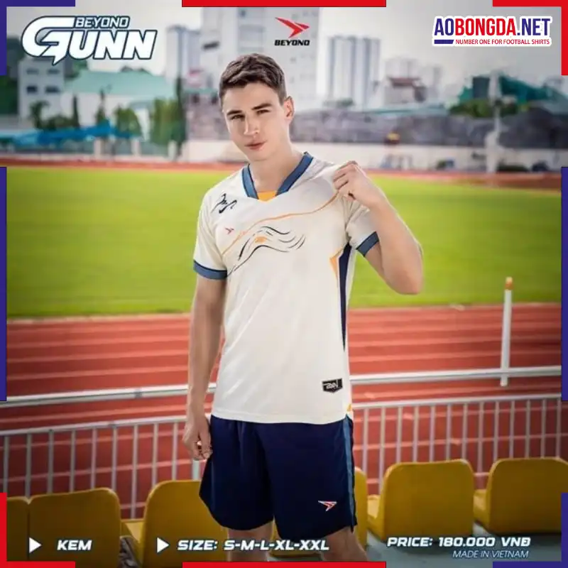 Áo Bóng Đá Không Logo Beyono Gunn Kem