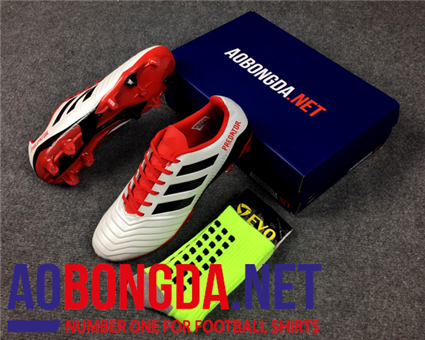 Giầy Bóng Đá Predator FG trắng đỏ