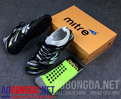 Giầy Mitre Graffiti YS 17.1 Đen Trắng