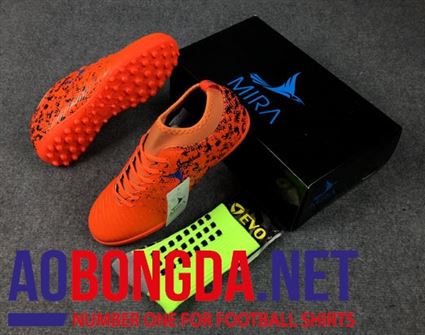 Giầy Bóng Đá Mira cam đen