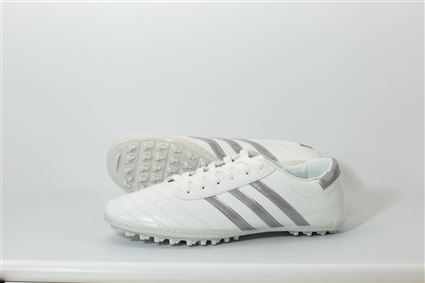 Giầy Bóng Đá phủi CT3 trắng sọc bạc 3