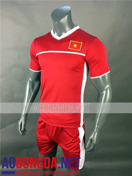 Áo bóng đá U23 Việt Nam tập đỏ 2018