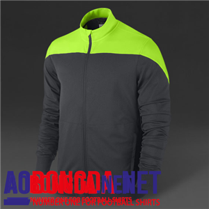 Áo khoác gió bóng đá chuối đen 2016
