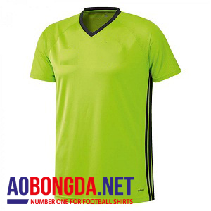 Áo Đức training chuối không logo