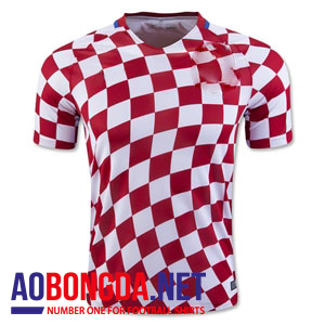 Mẫu áo Croatia đỏ trắng sân nhà không logo
