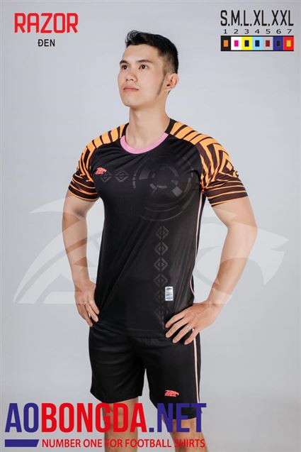 Áo Không Logo Razor đen