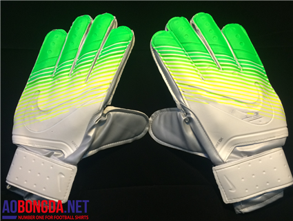 Găng tay trắng xanh