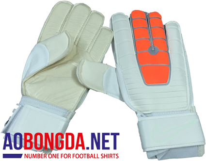 Găng tay thủ môn giá rẻ Hà Nội
