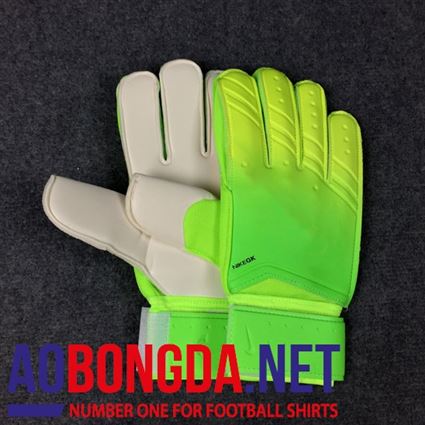 Găng thủ môn xanh chuối loang vàng