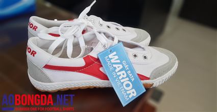 Giầy Bata siêu phủi Warior