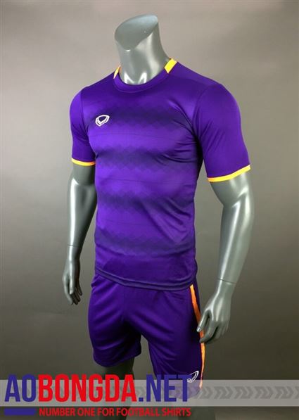 Không Logo GR Viền Tay Vàng 2017