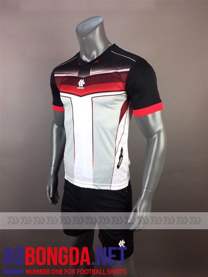 Kool trắng tay và vai đen 2017