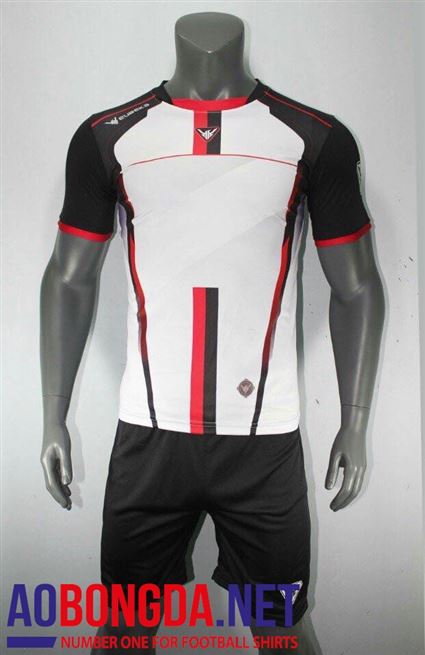 Mẫu áo bóng đá Eureka trắng đen