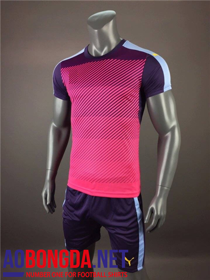Mẫu áo bóng đá không logo màu hồng sọc đen chéo