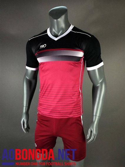 Mẫu áo bóng đá không logo T90 đỏ đen