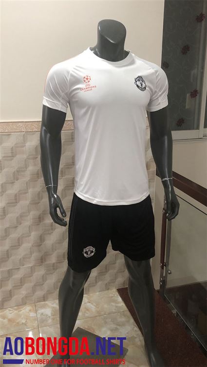 Áo Bóng Đá MU trắng training c1 mùa giải 2020-2022