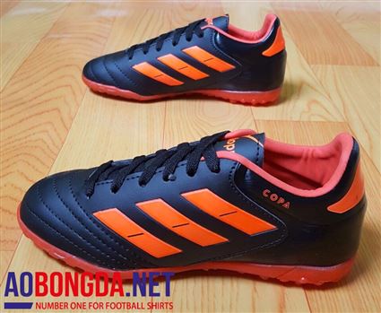 Giầy Bóng Đá Trẻ Em Copa đen cam